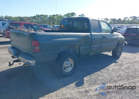 2001 Dodge Ram 1500 St z USA, uszkodzony, nr VIN 3B7HF13Z51G204906